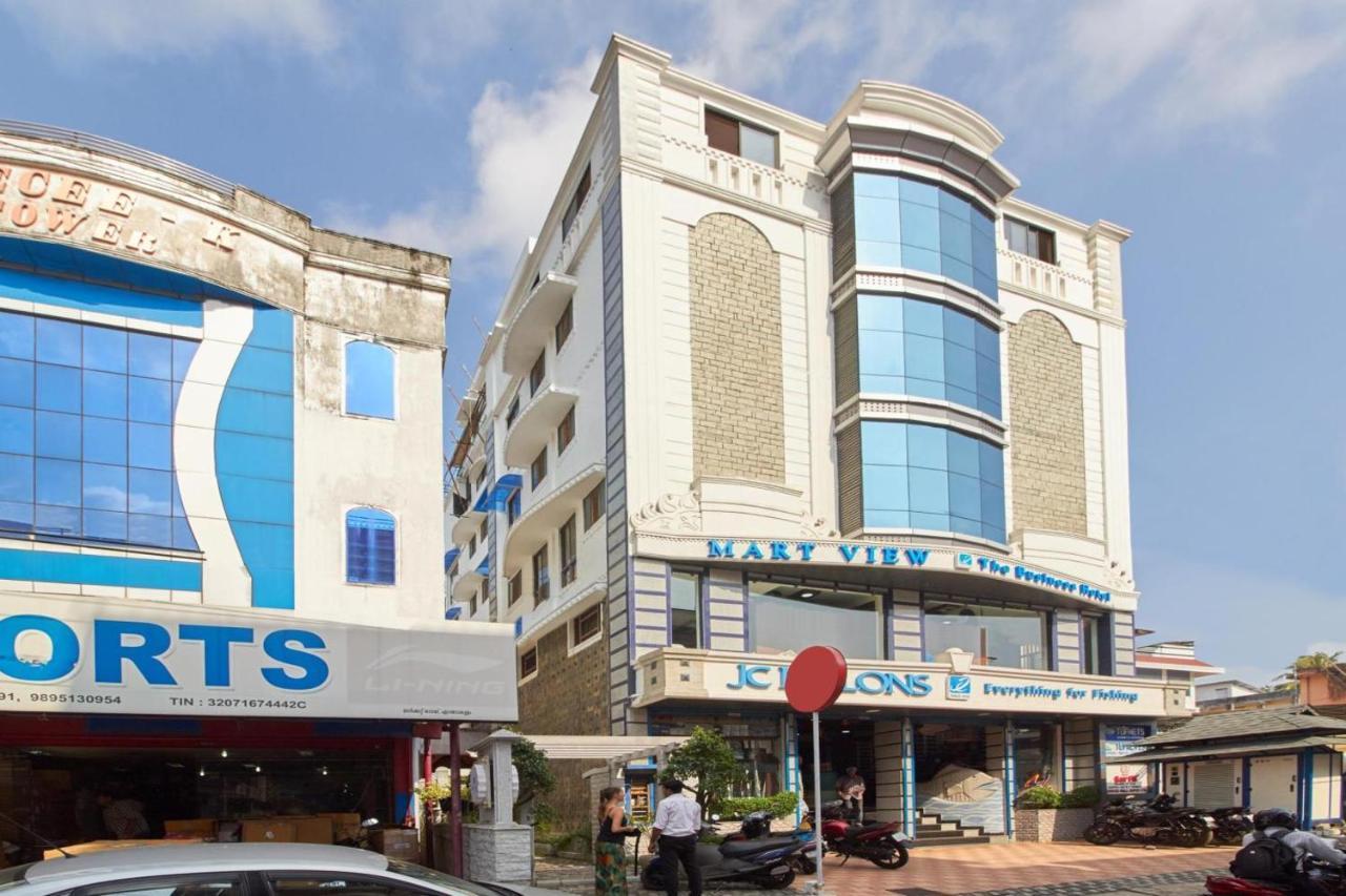 Hotel Mart View Kochi エクステリア 写真