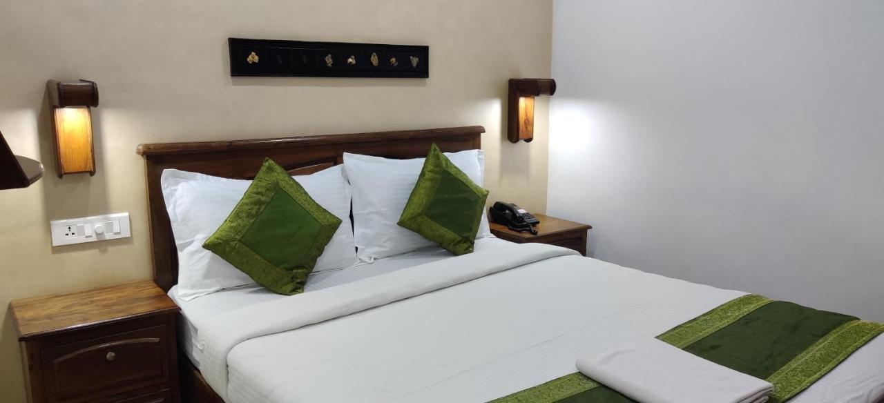 Hotel Mart View Kochi エクステリア 写真